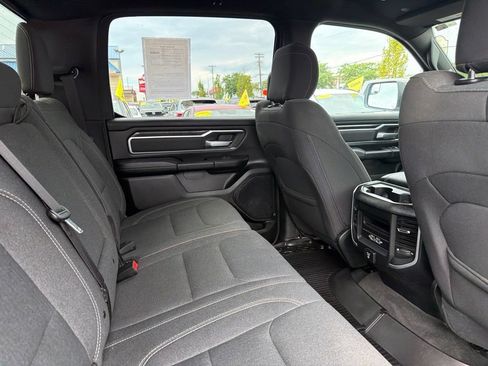 Used 2020 RAM 1500 Big Horn AWD/4WD image 11