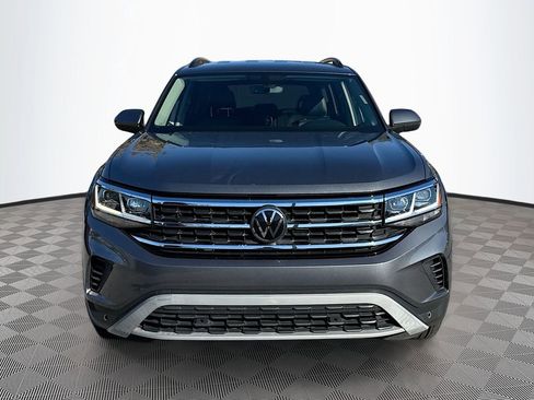 Used 2023 Volkswagen Atlas SE w/ Black Wheel Package image 2
