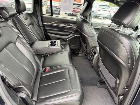 Used 2024 Jeep Grand Cherokee Limited 4xe image 31