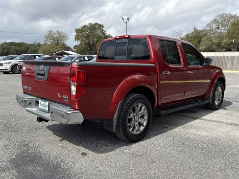 Used 2019 Nissan Frontier SL image 5