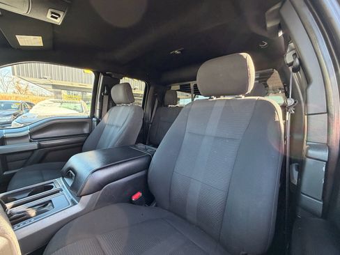 Used 2017 Ford F150 XLT w/ Equipment Group 302A Luxury image 14