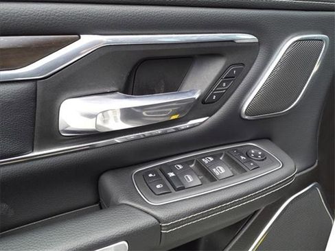 New 2022 RAM 1500 Laramie image 19