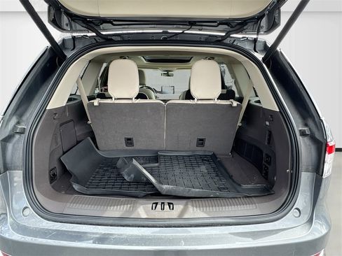 Used 2023 Lincoln Aviator Reserve w/ Elements Package Plus image 29