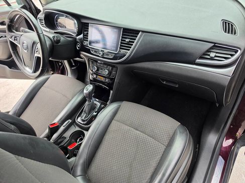 Used 2018 Buick Encore Preferred FWD image 34
