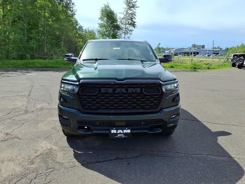 New 2026 RAM 1500 4x4 Crew Cab image 8