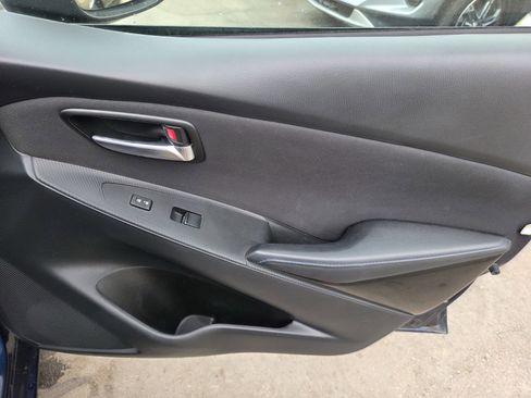 Used 2016 Scion iA FWD image 11