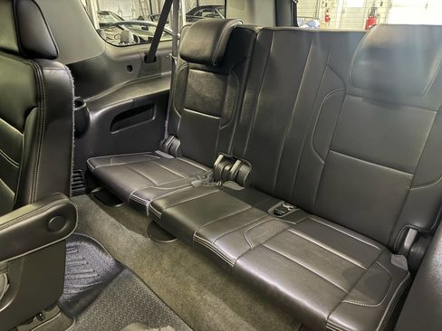 Used 2016 GMC Yukon XL Denali w/ Open Road Package image 17