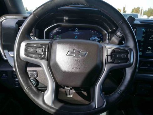 Used 2025 Chevrolet Silverado 3500 LT image 44