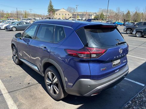 Used 2023 Nissan Rogue SL AWD/4WD image 5