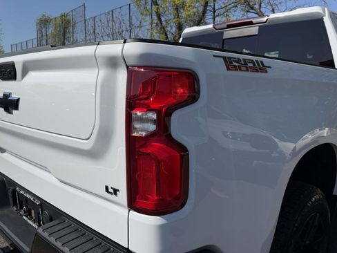 Certified 2024 Chevrolet Silverado 1500 LT Trail Boss w/ Convenience Package II AWD/4WD image 8