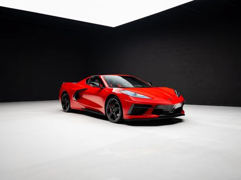 Used 2020 Chevrolet Corvette Stingray Premium Cpe w/ 3LT Preferred Equipment Group RWD image 80
