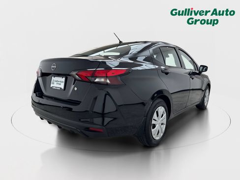 Used 2024 Nissan Versa S w/ Trunk Package FWD image 8