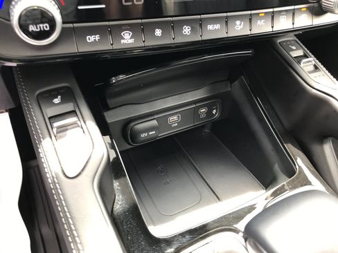 Used 2025 Kia Telluride SX Prestige X-Line AWD/4WD image 25