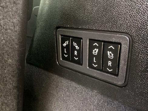 Used 2021 Cadillac XT6 Sport AWD/4WD image 7
