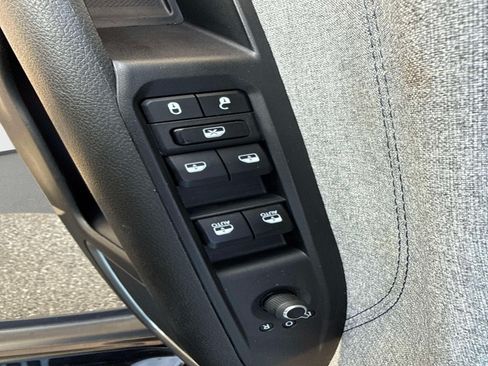 Used 2024 Jeep Compass Latitude AWD/4WD image 20