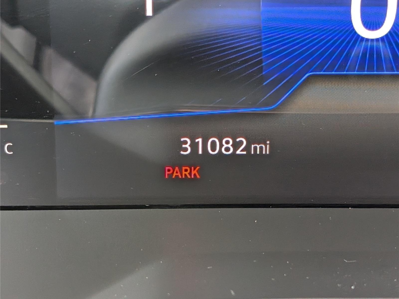 Used 2023 Volkswagen Jetta SE w/ Panoramic Sunroof Package FWD image 31