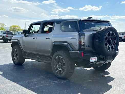 New 2026 GMC Hummer EV 3X w/ Carbon Fiber Edition Package AWD/4WD image 7