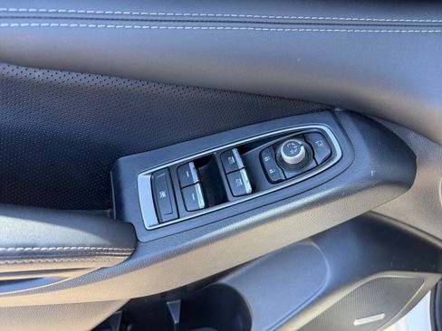 Used 2023 Subaru Ascent Limited w/ Technology Package AWD/4WD image 17