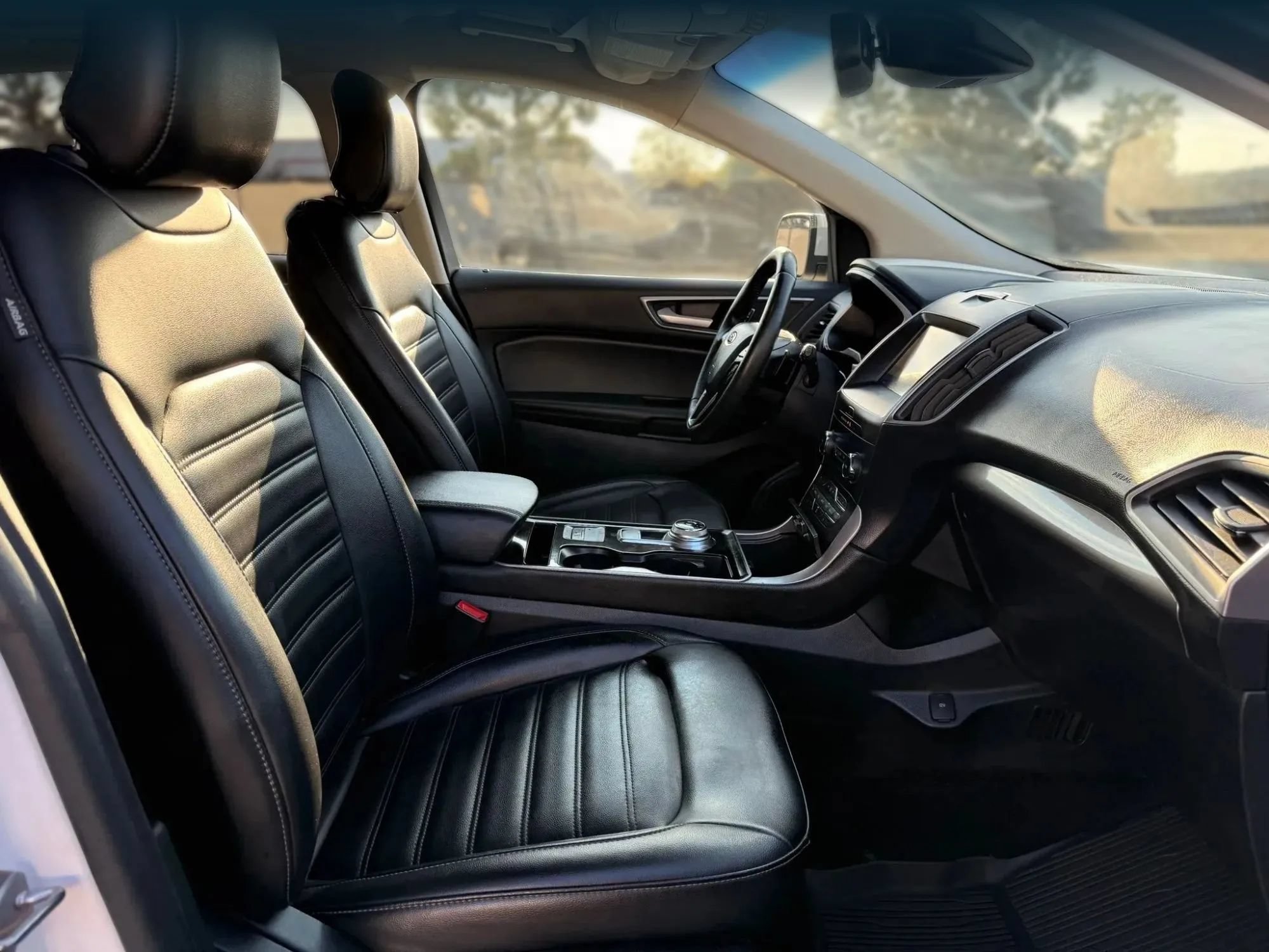 Used 2019 Ford Edge SEL w/ Equipment Group 201A AWD/4WD image 18