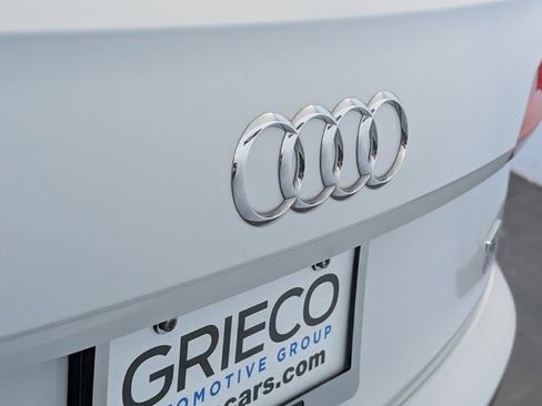 Used 2020 Audi Q5 2.0T Premium Plus w/ Premium Plus Package image 12