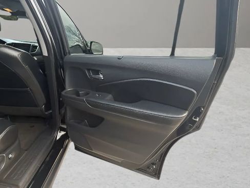 Used 2021 Honda Pilot Special Edition image 17