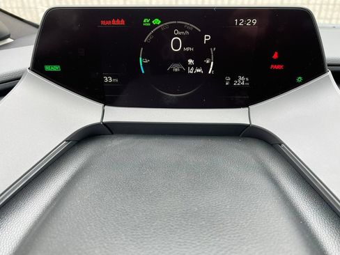 New 2026 Toyota Prius Plug-In Hybrid FWD image 31