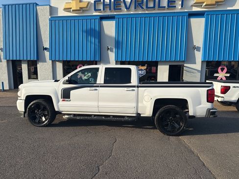 Used 2017 Chevrolet Silverado 1500 LT w/ Rally 2 Edition image 16