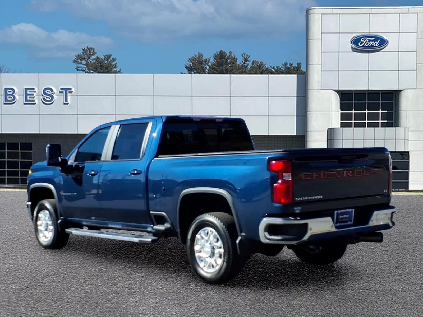 Used 2020 Chevrolet Silverado 2500 LT w/ All Star Edition AWD/4WD image 4