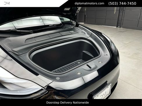 Used 2022 Tesla Model Y Performance image 40