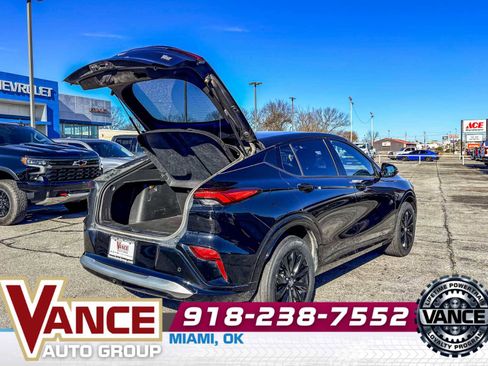 Used 2025 Buick Envista Sport Touring w/ Advanced Safety Package image 16