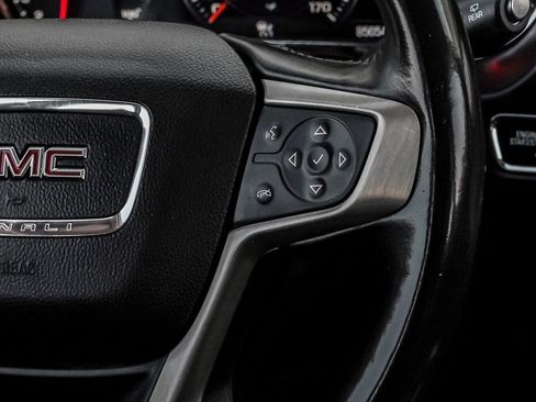 Used 2018 GMC Acadia Denali w/ Technology Package image 21