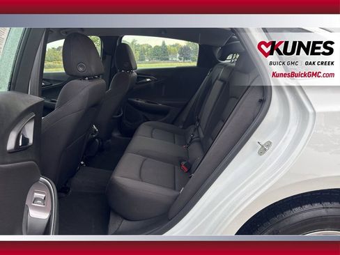 Used 2023 Chevrolet Malibu LT image 26