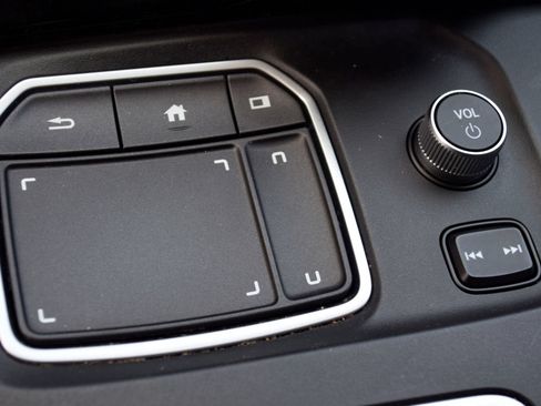 Used 2023 Acura MDX FWD w/ Technology Package image 11