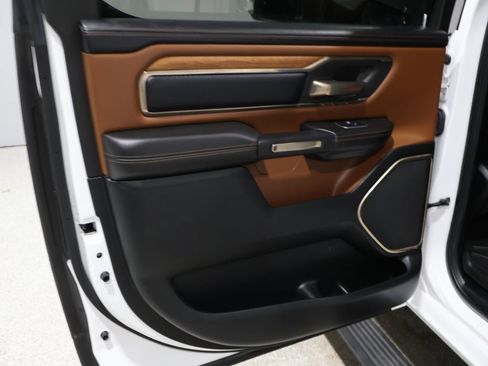 Used 2020 RAM 1500 Longhorn image 20