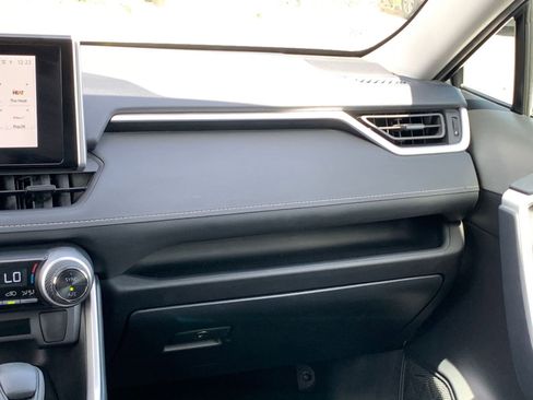 Used 2025 Toyota RAV4 LE image 34