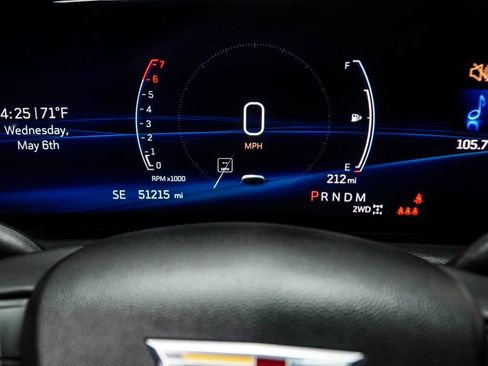 Used 2024 Cadillac XT4 Premium Luxury AWD/4WD image 32