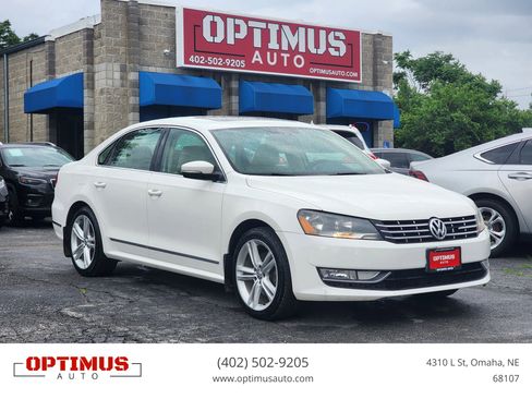 Used 2014 Volkswagen Passat TDI SEL Premium FWD image 1