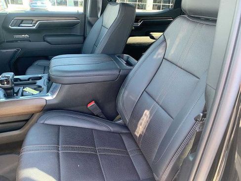 Certified 2023 Chevrolet Silverado 1500 High Country w/ High Country Premium Package AWD/4WD image 19