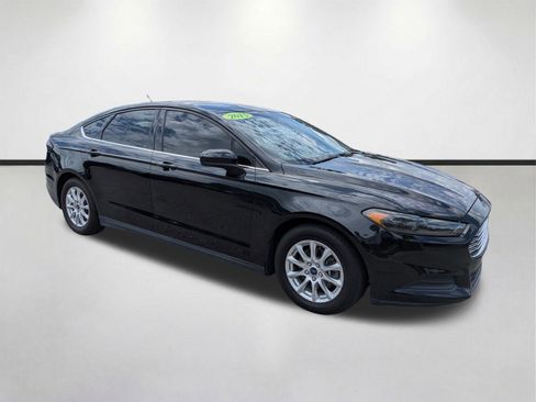 Used 2015 Ford Fusion S FWD image 2