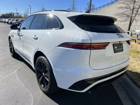 Certified 2025 Jaguar F-PACE R-Dynamic S image 5