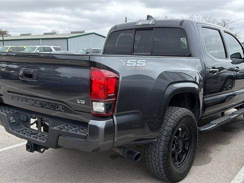 Used 2023 Toyota Tacoma SR image 4