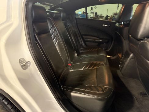 Used 2016 Dodge Charger SRT Hellcat w/ Harman/Kardon Audio Group RWD image 18