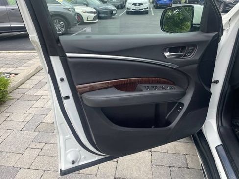 Used 2019 Acura MDX SH-AWD image 23