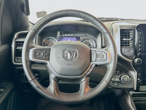 Used 2023 RAM 1500 Big Horn AWD/4WD image 17