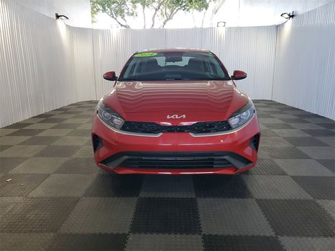 Certified 2024 Kia Forte LXS w/ LXS Technology Package image 2