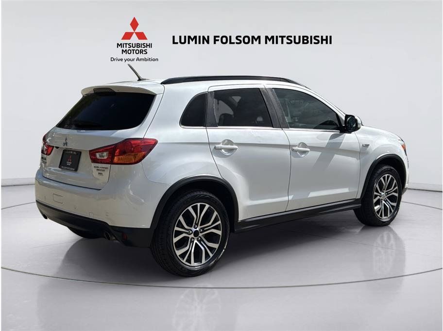 Used 2016 Mitsubishi Outlander Sport SEL FWD image 5