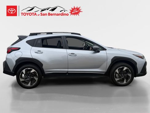Used 2024 Subaru Crosstrek 2.5i Limited w/ Crosstrek Mirror Package AWD/4WD image 6
