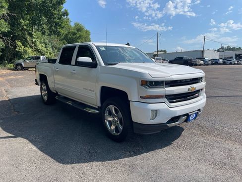 Used 2016 Chevrolet Silverado 1500 LT w/ All Star Edition AWD/4WD image 9