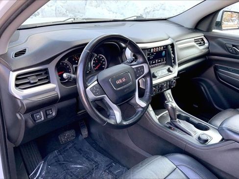 Used 2019 GMC Acadia SLT image 14