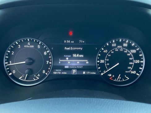 Used 2022 Nissan Armada SL w/ Midnight Edition Package image 26